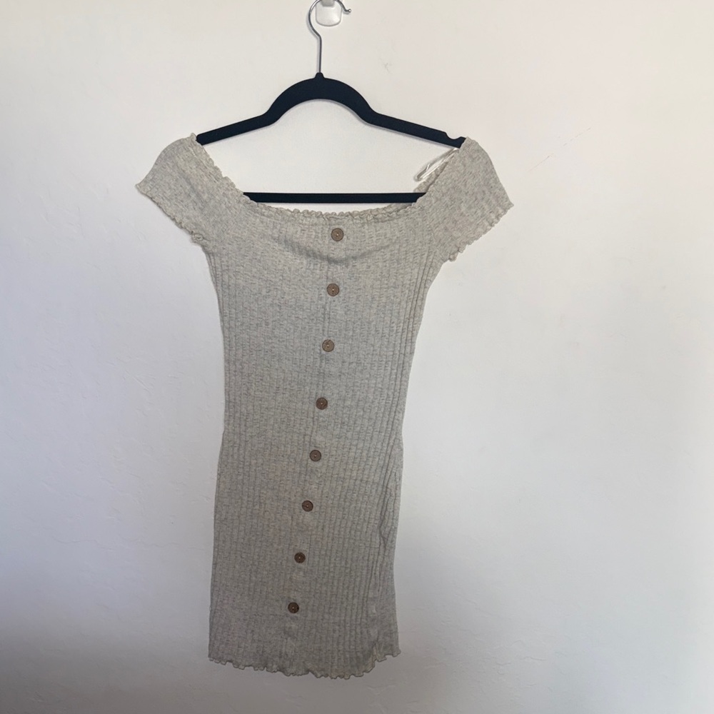 Love Tree Off-Shoulder Cream Mini Dress